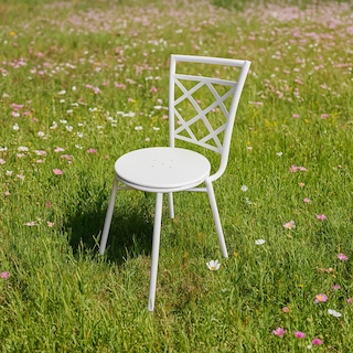 Strong and sturdy lattice metal iron cafe chairs with backrest for cafes and restaurants